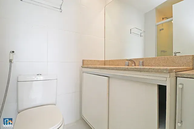 2-bedroom apartment with balcony and 71 m² — photo 10