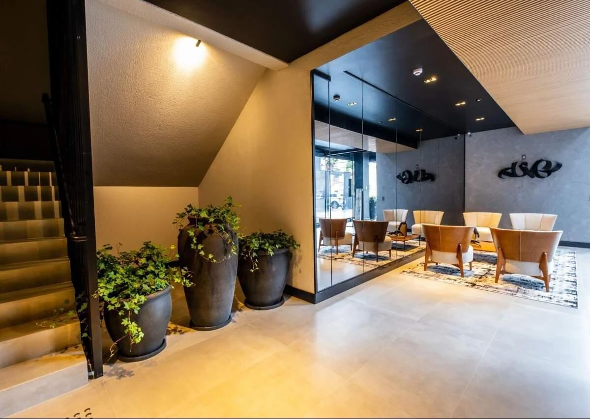 Furnished apartment, 68 m², with a grill on the balcony — photo 4