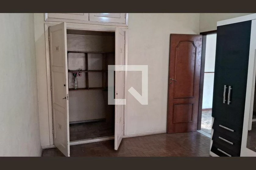 Apartamento con 3 habitaciones y cocina independiente — photo 8