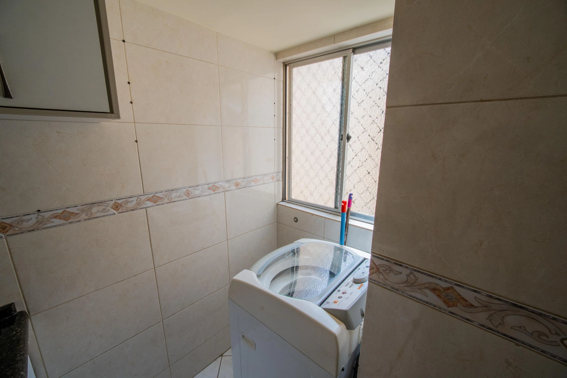 3-bedroom apartment with a washing machine in Curitiba — photo 8