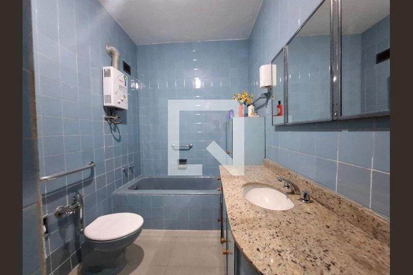 3-bedroom apartment with floor-to-ceiling windows — photo 25