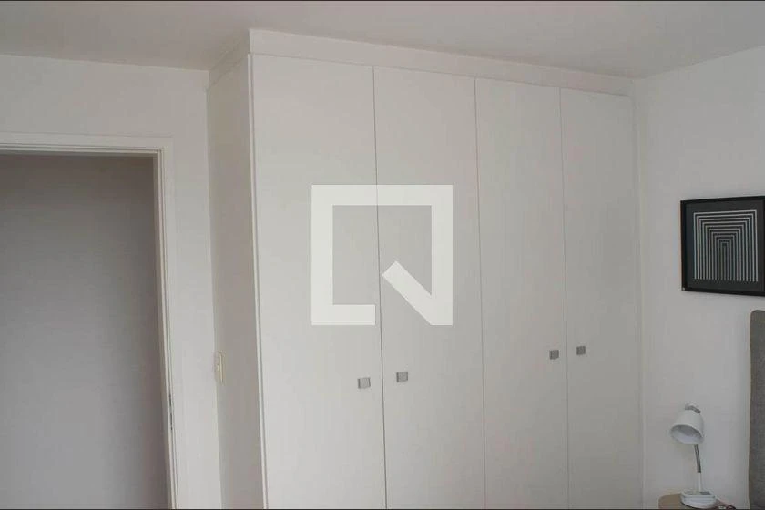 Furnished apartment, 105 m², with floor-to-ceiling windows — photo 15