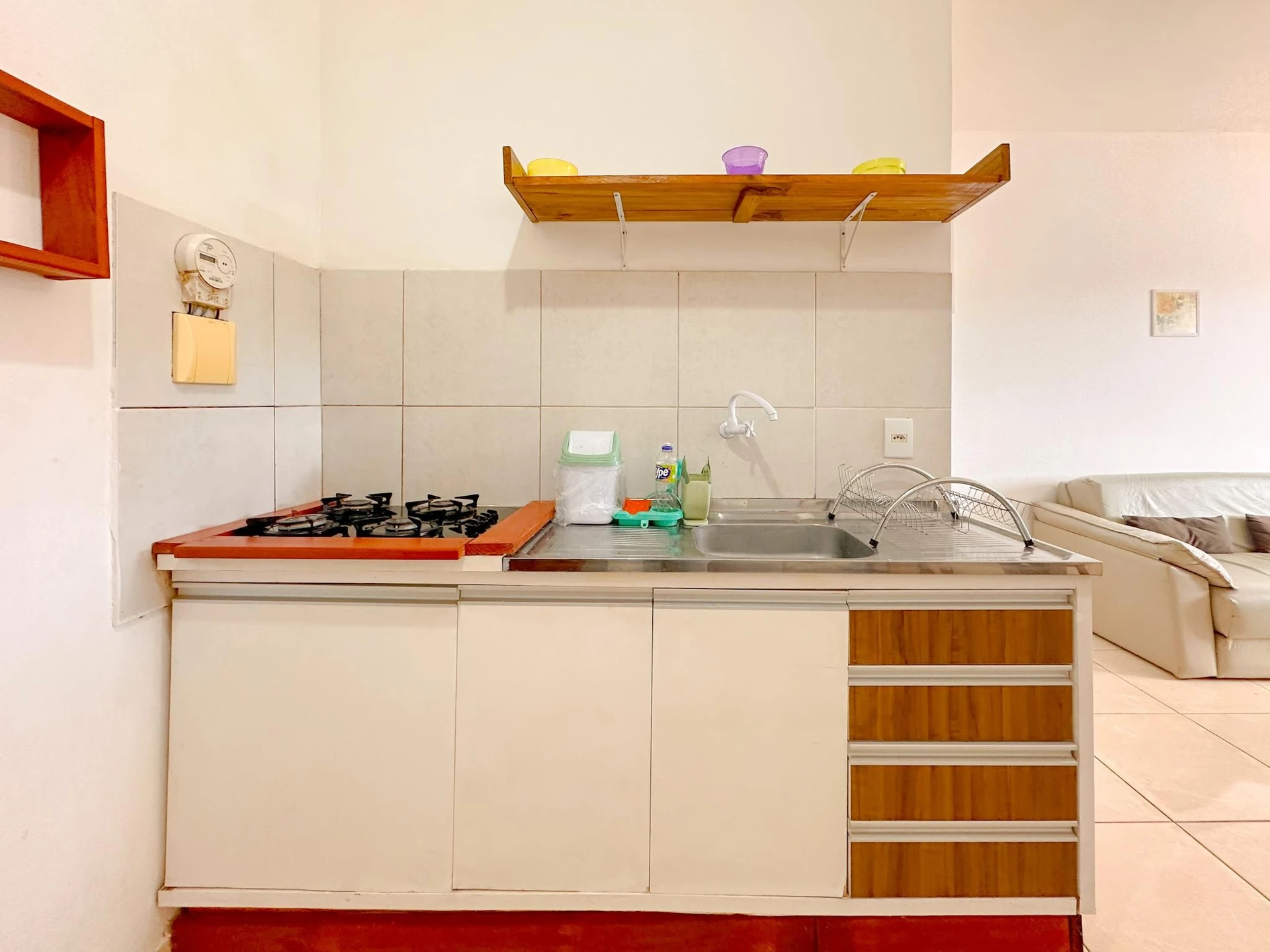 Apartamento amueblado de 1 dormitorio con balcón — photo 16