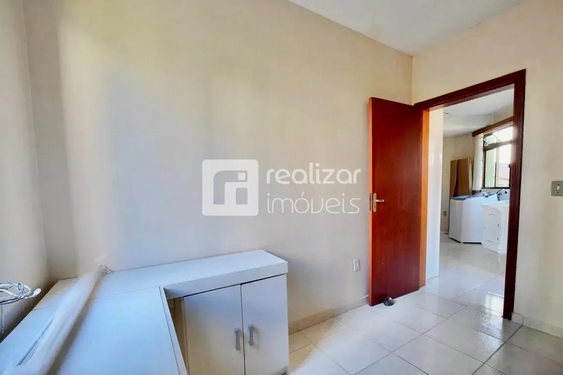 Apartamento de 3 dormitorios con balcón y 100 m² — photo 20
