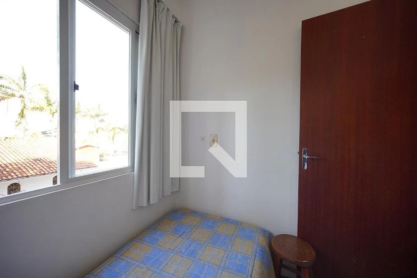 Apartamento amueblado con 2 dormitorios y cocina abierta — photo 9