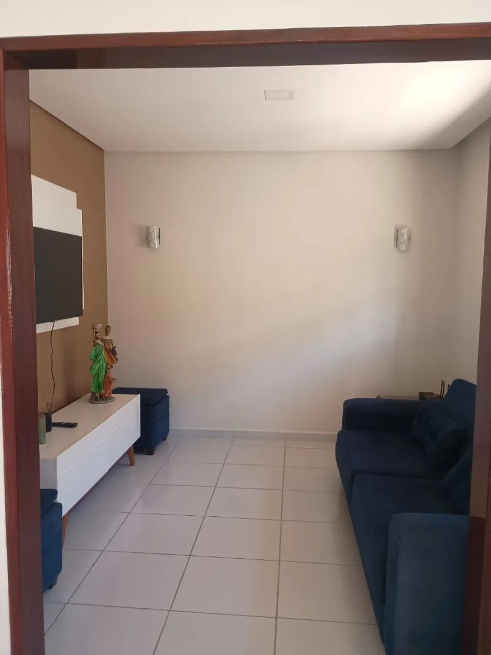 Балкон з грилем та 4 спальні: будинок 300 м²