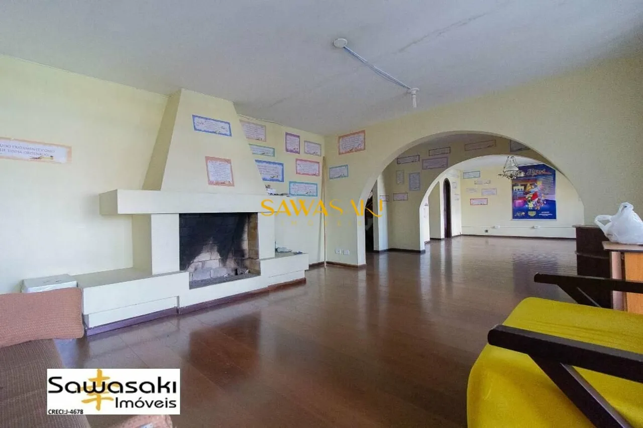 House with 5 bedrooms and 5 bathrooms — photo 9