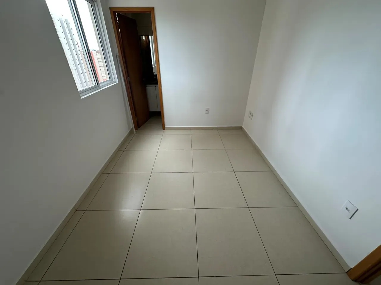 2-bedroom apartment with a washing machine in João Pessoa — photo 12