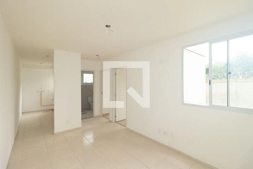 2-bedroom apartment in a building with a gym — photo 6