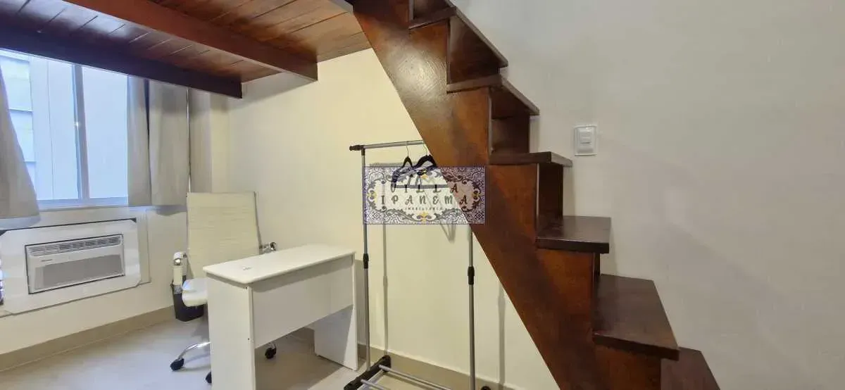 Furnished 1-bedroom apartment with no parking space — photo 13