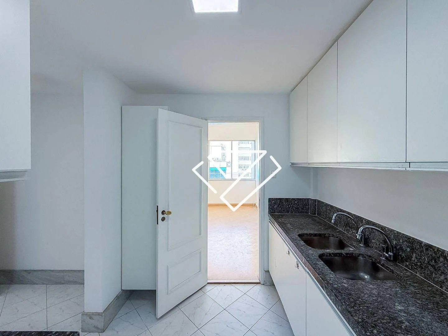 131 m² apartment with 3 bedrooms and no parking — photo 22