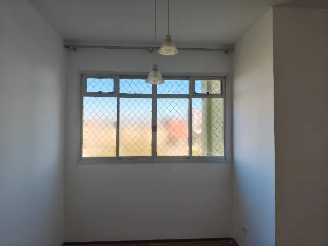 Rental apartment with 3 bedrooms and 2 bathrooms — photo 12