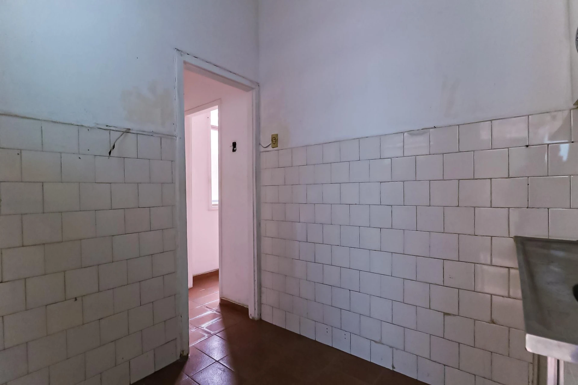 Немає меблів: квартира з 1 спальнею та 1 ванною — photo 16
