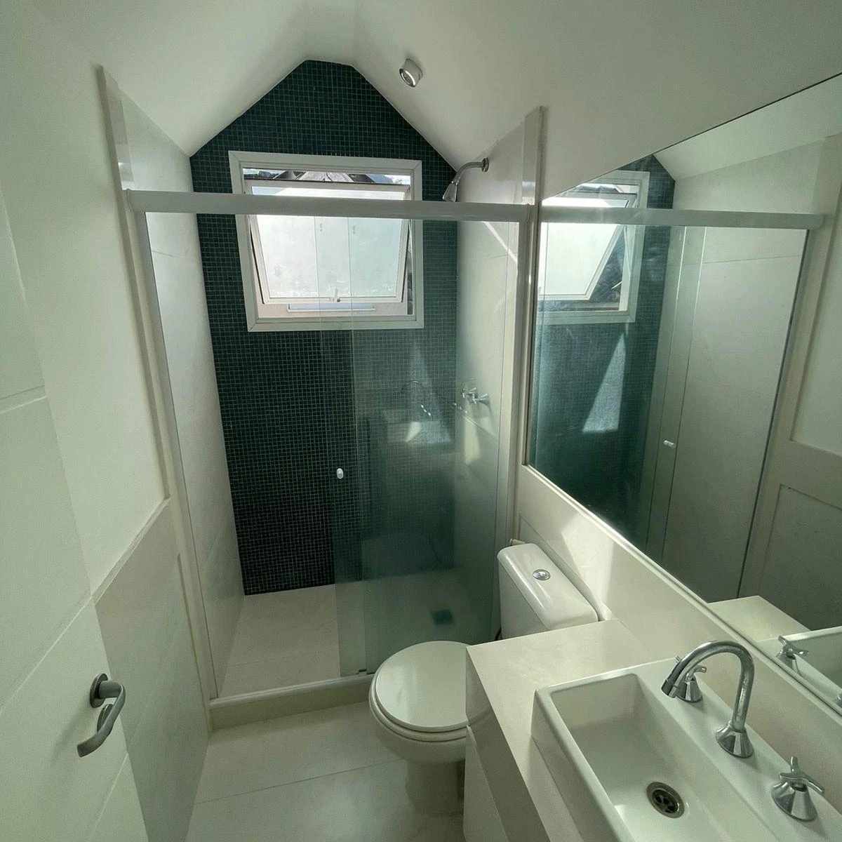 House with 5 en-suite bedrooms and 400 m² — photo 8