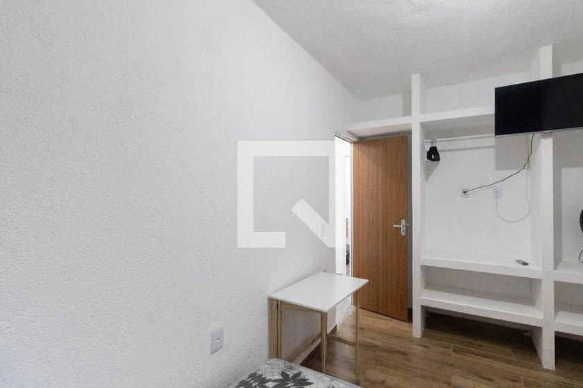 Casa de 33 m² con 1 dormitorio y ducha con vidrio — photo 3