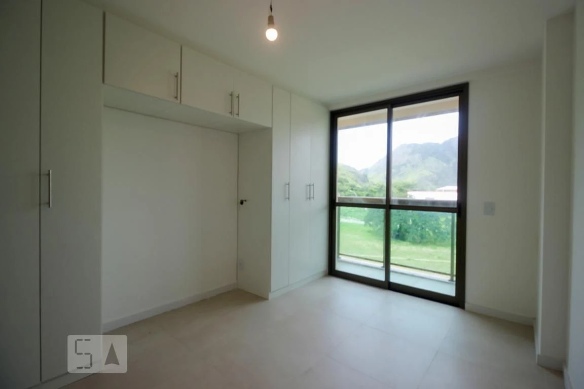 2-bedroom apartment with a mountain view — photo 26