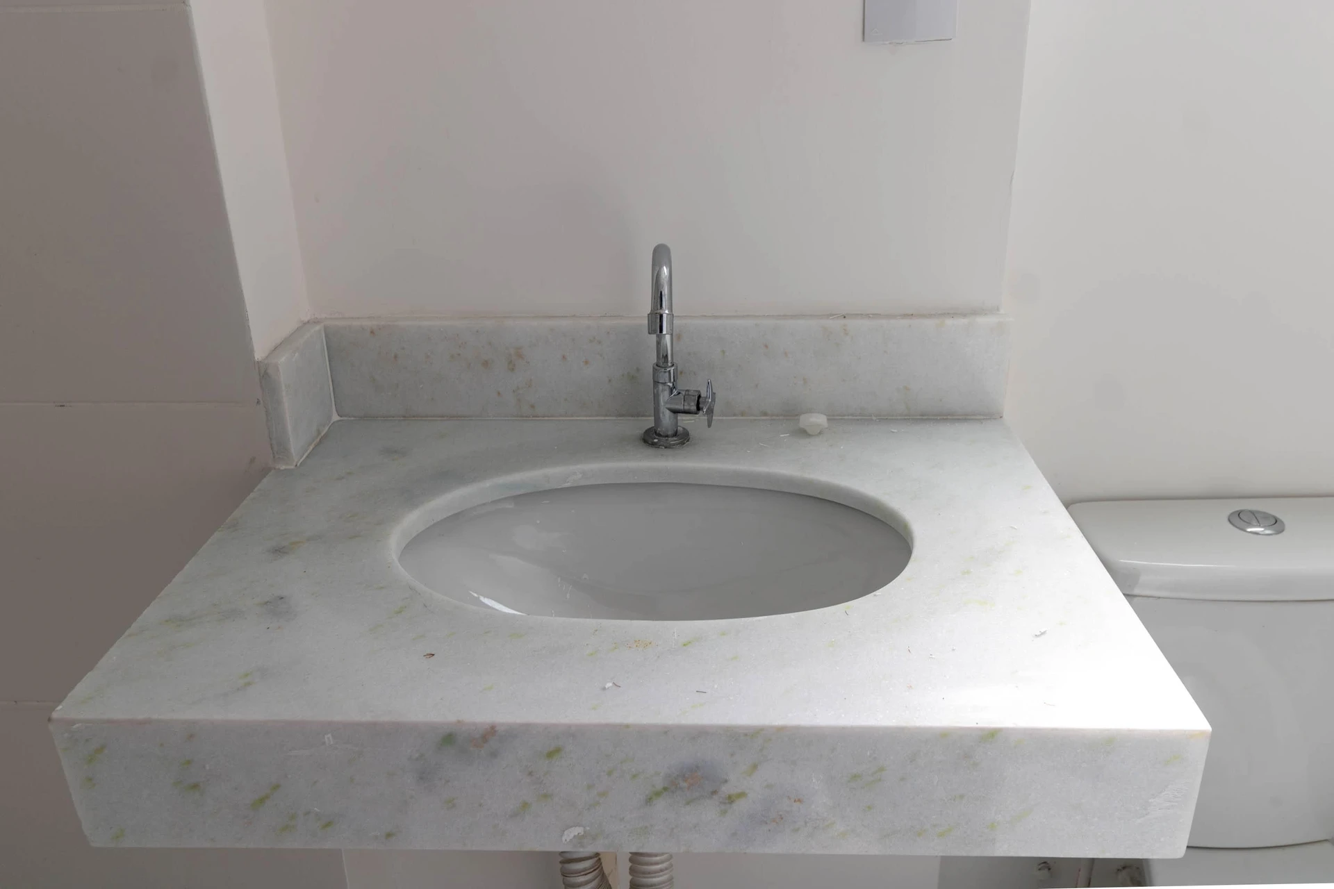 Apartment with 2 bedrooms, 1 en-suite and 1 parking spot — photo 54