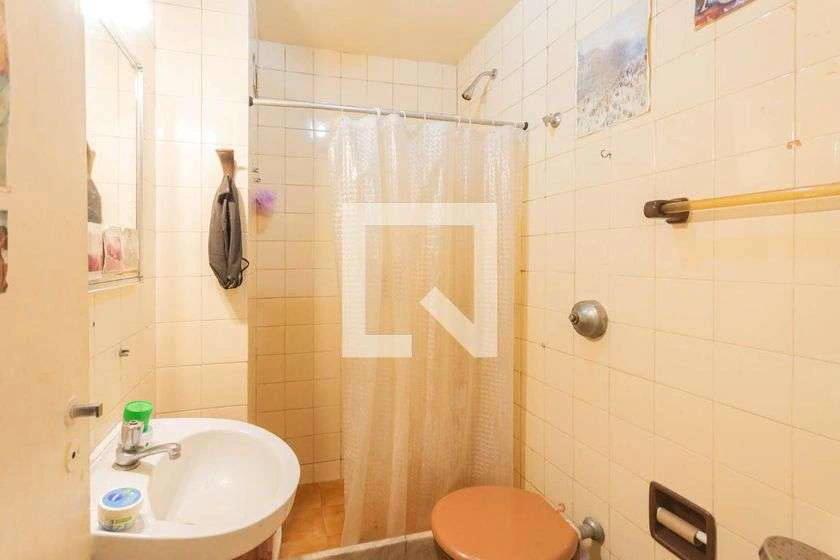 Furnished 2-bedroom apartment with 60 m² and parking — photo 22