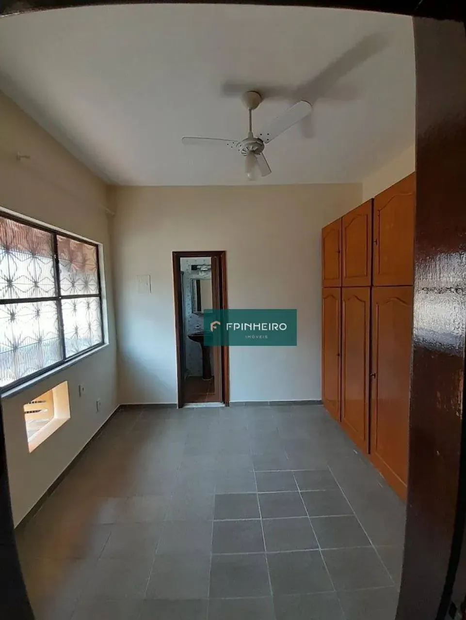 2-bedroom house with a gas kitchen — photo 10