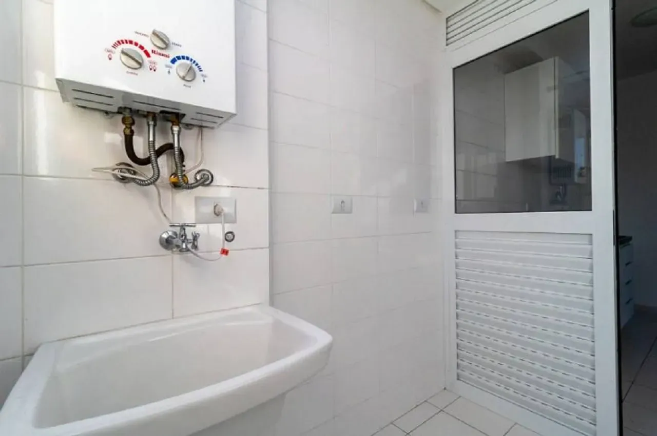 Квартира з 3 спальнями і 2 ванними, 64 м² — photo 34