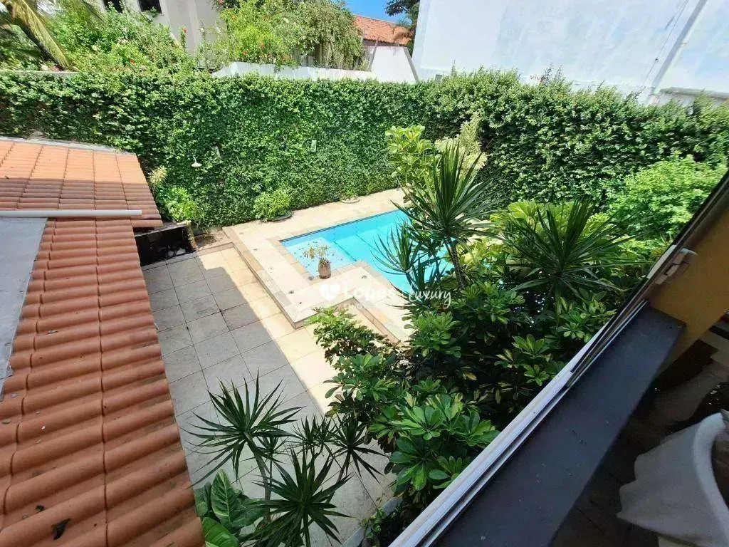 Casa com 6 quartos e 720 m² com piscina e sauna — photo 52