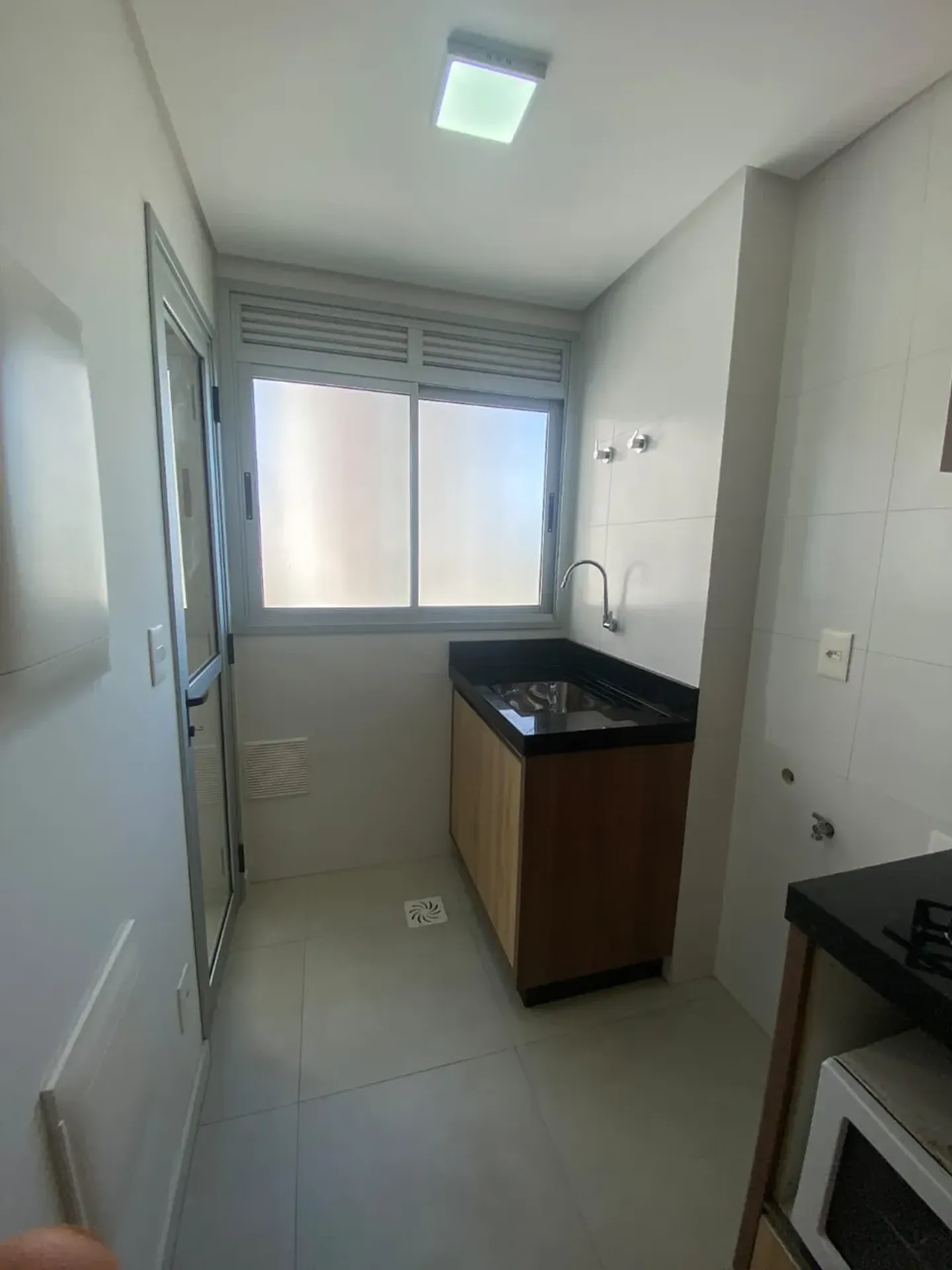 90 m² apartment with 2 bedrooms and balcony grill — photo 8