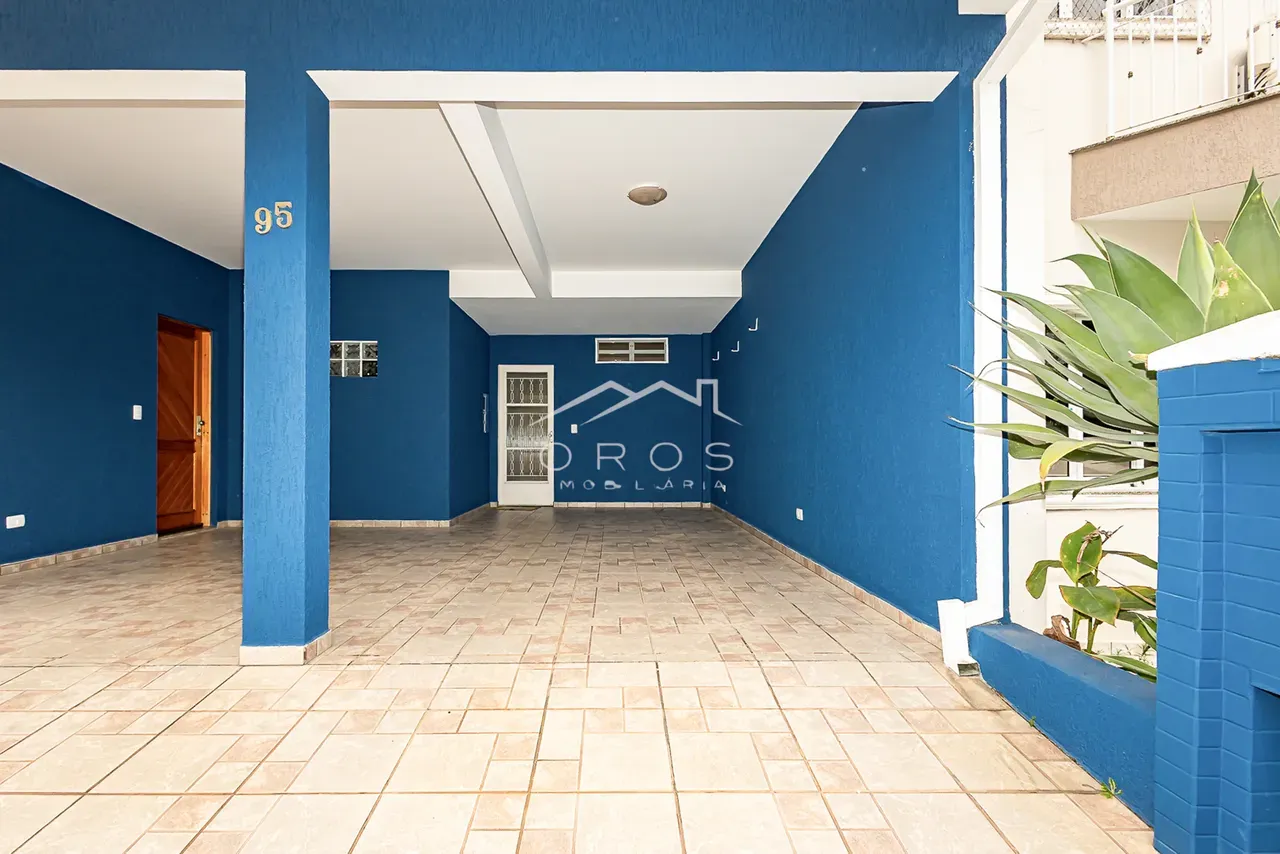 House, 200 m², with a washing machine — photo 45