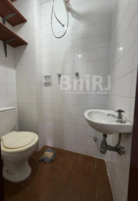 Apartamento de 2 quartos com banheira — photo 13