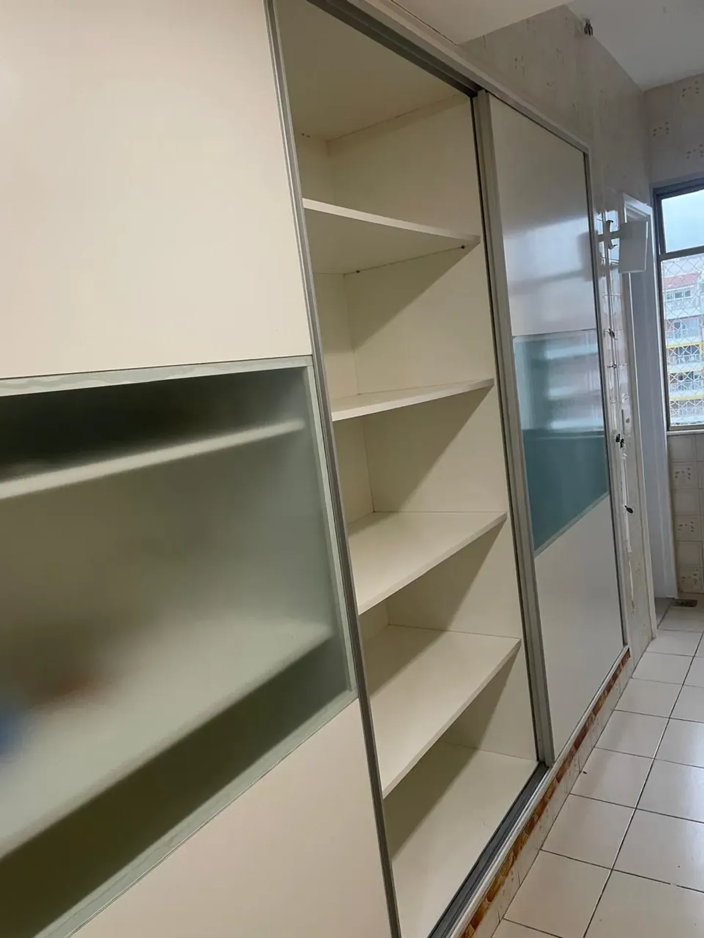 Apartment, 90 m², with wood or laminate floors — photo 15