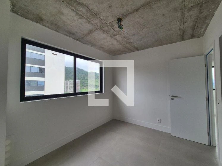Mountain view in a 3-bedroom apartment, 65 m² — photo 14