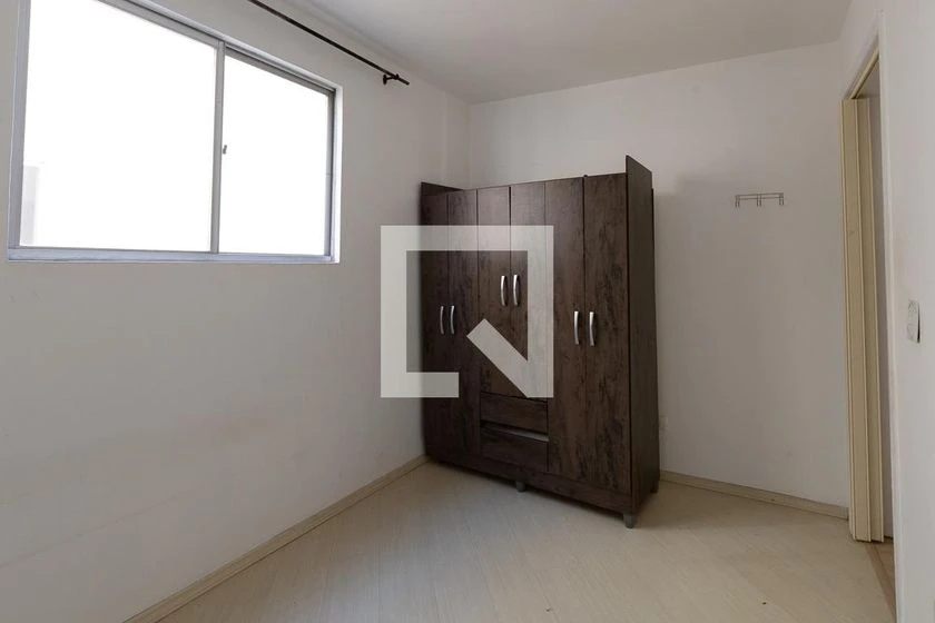 Unfurnished 2-bedroom apartment with 1 bathroom — photo 9
