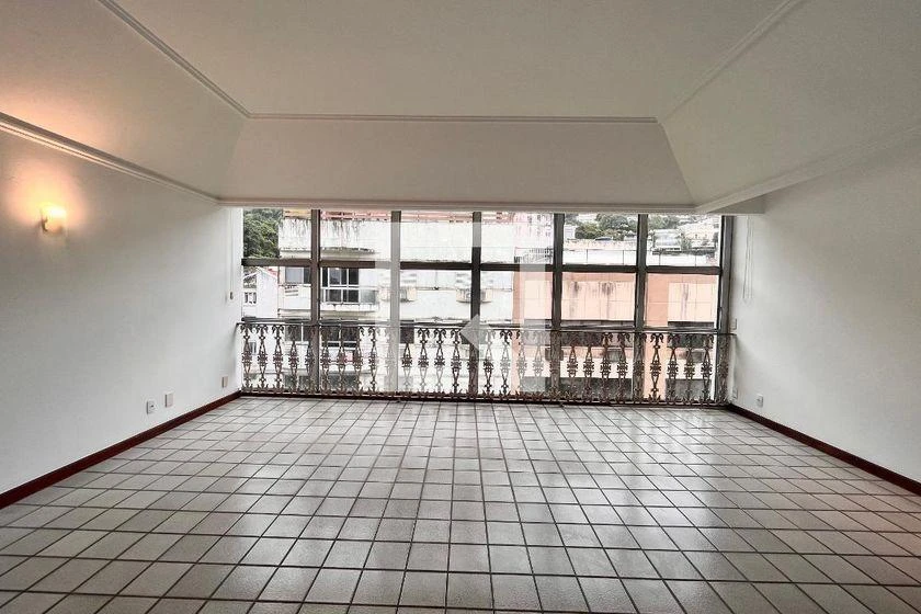 Apartment, 240 m², with floor-to-ceiling windows — photo 5
