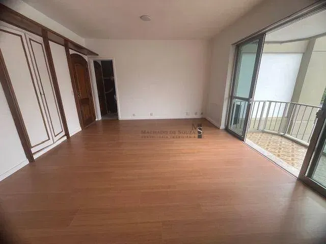 Mountain view in a 3-bedroom apartment, 115 m² — photo 23