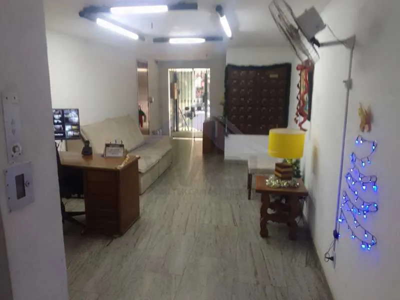 Home office in a 2-bedroom apartment, 91 m² — photo 20
