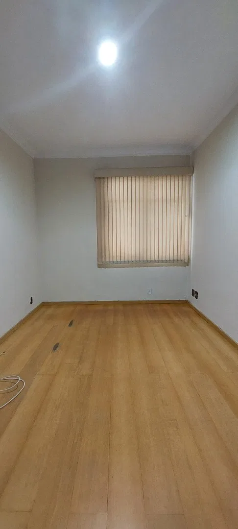 Apartment, 72 m², with wood or laminate floors — photo 10