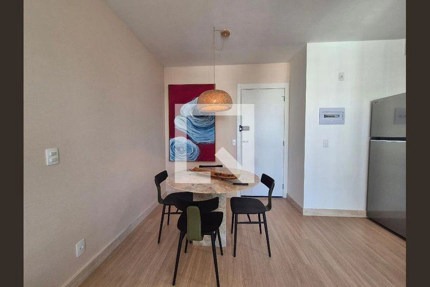 2-bedroom apartment in a building with a pool — photo 28