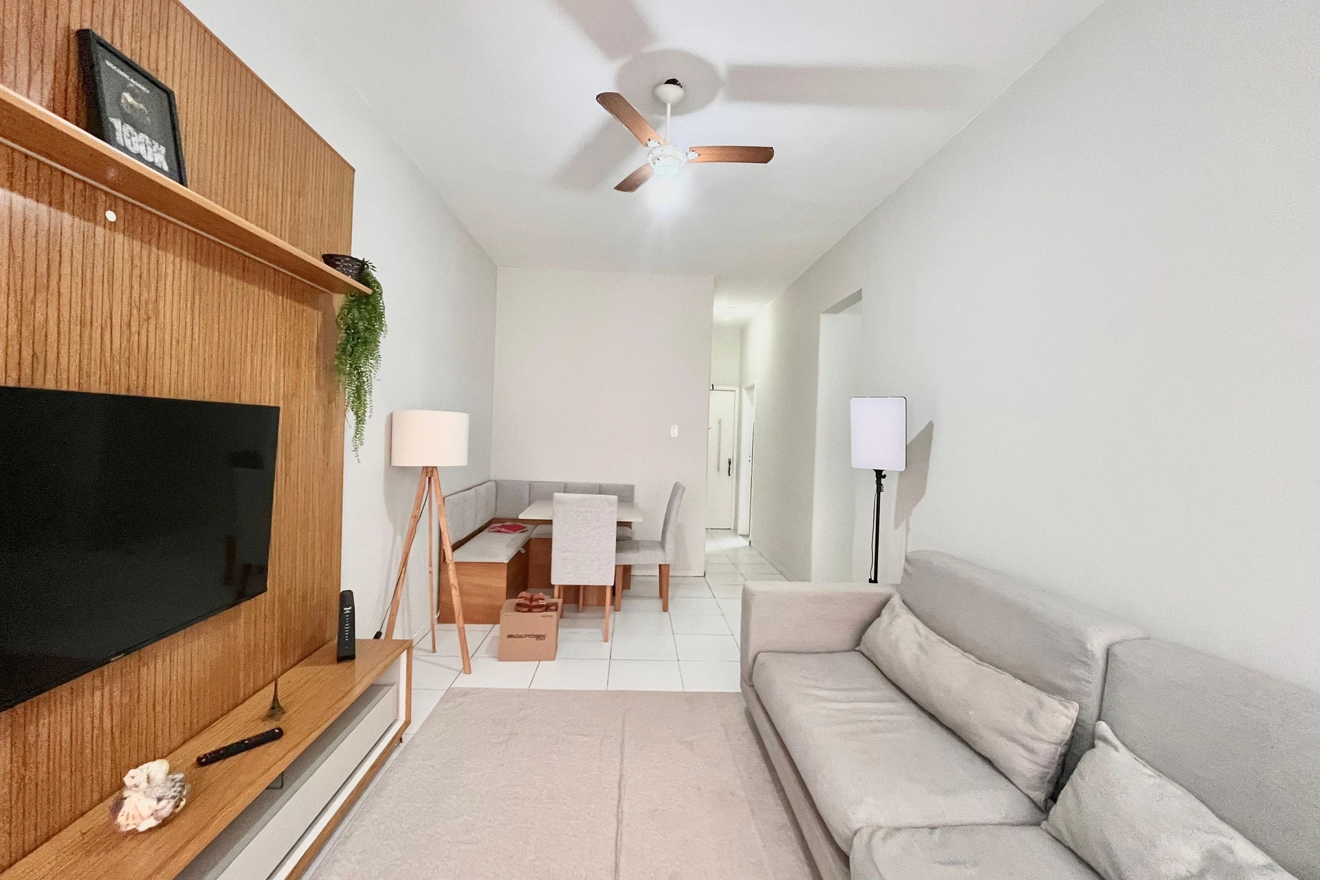 Furnished apartment with 2 bedrooms and 1 bathroom — photo 15
