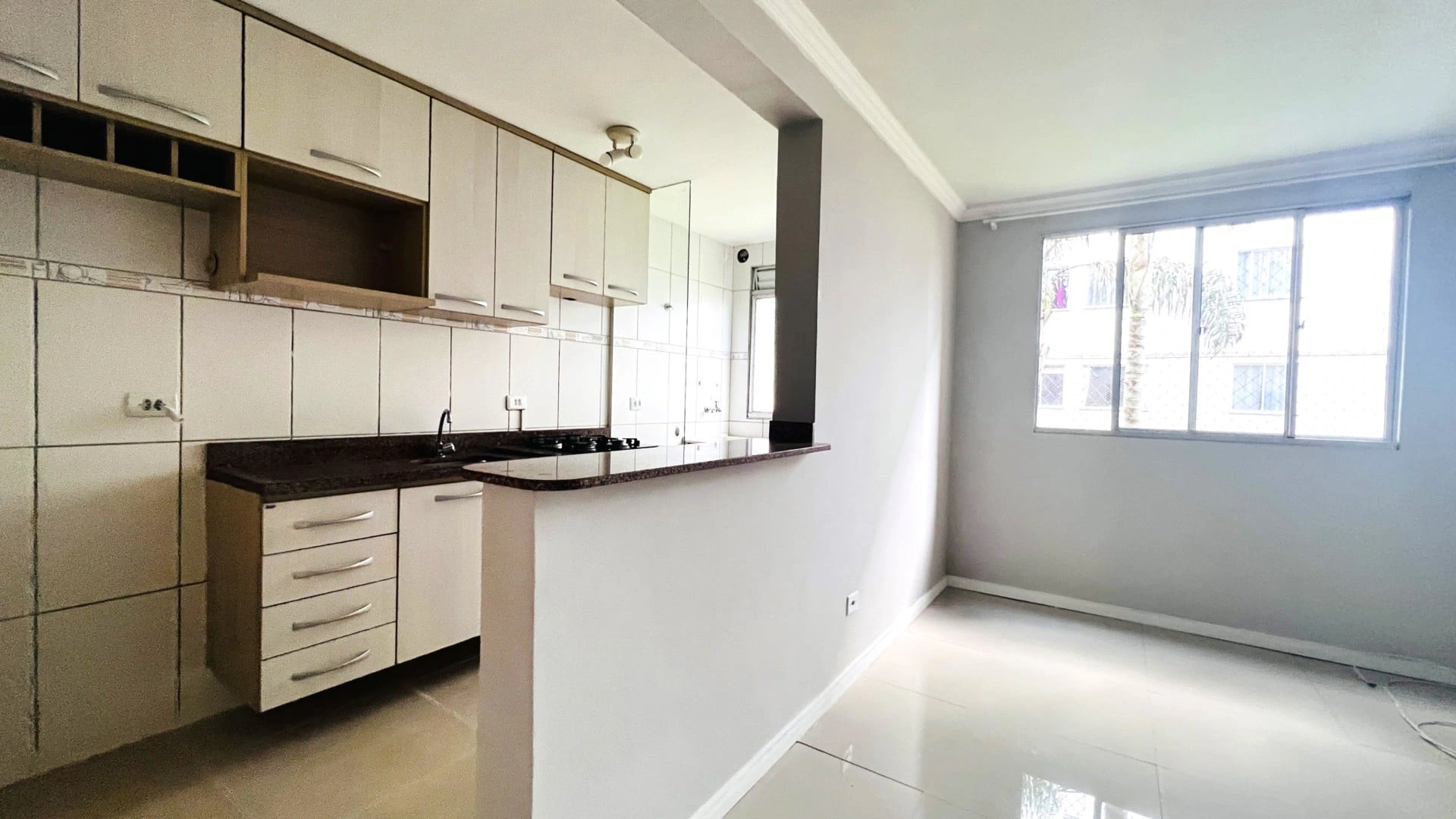 Apartamento de 44 m² e 2 quartos, Pinheirinho