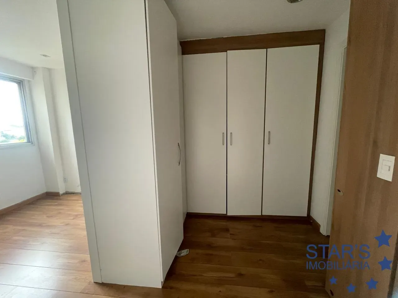 4-bedroom apartment, 1 with its own bathroom, 152 m² — photo 4