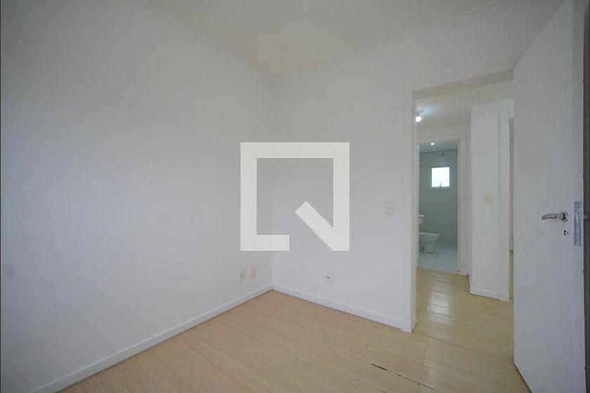 Apartment, 86 m², with wood or laminate floors — photo 24