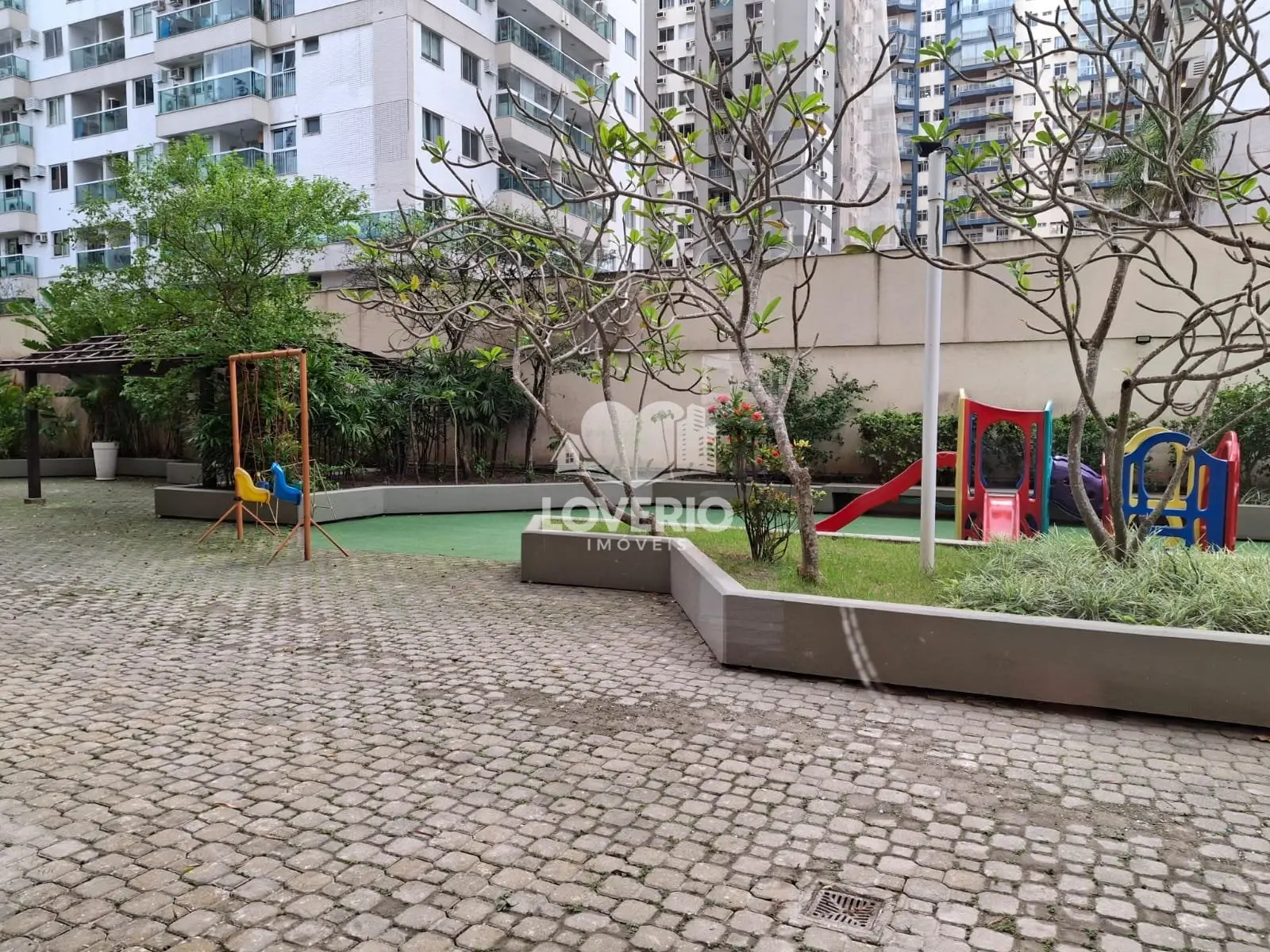 4-bedroom apartment with a private BBQ — photo 10