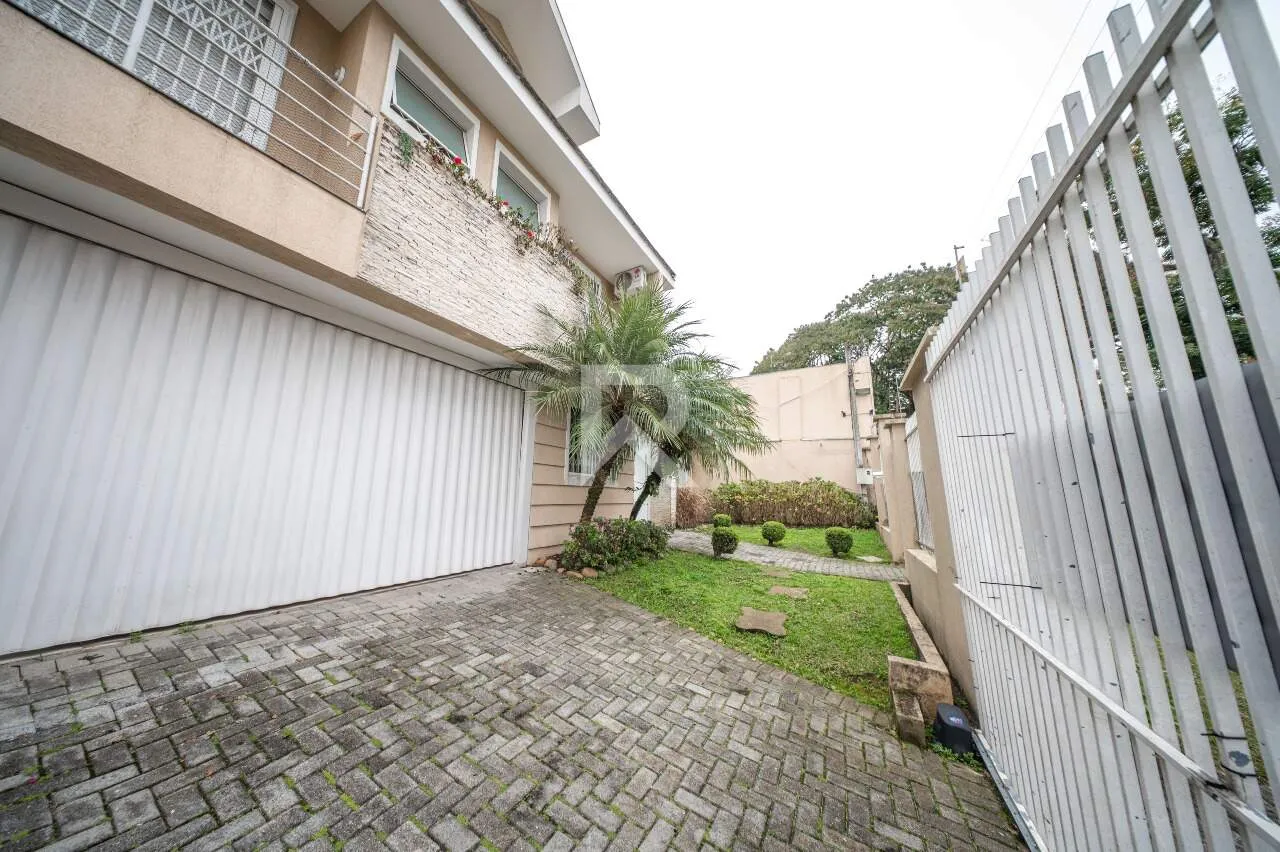 Casa com piscina, jardim e 4 quartos — photo 4