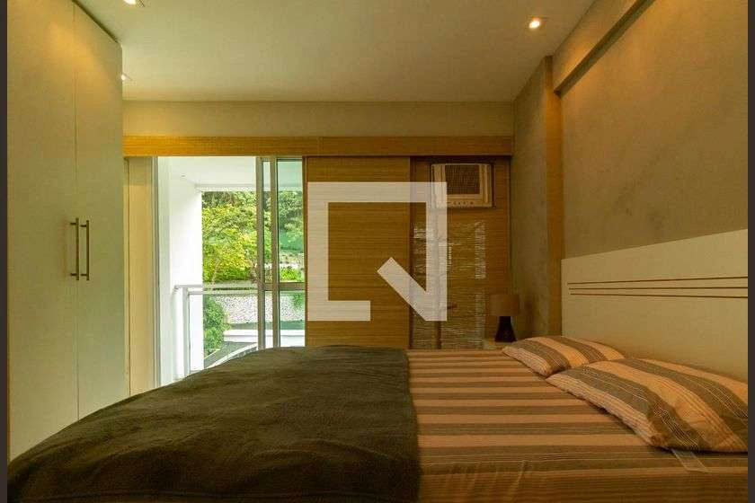 Квартира 58 м² з 1 спальнею та балконом — photo 3