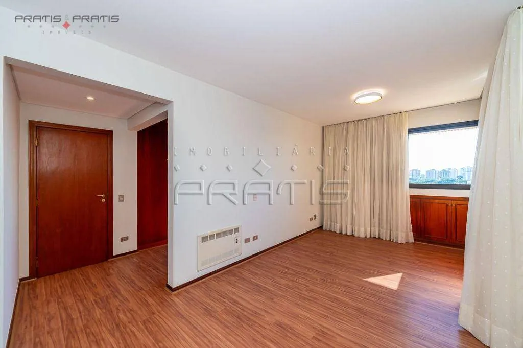 350 m² 3-bedroom apartment with a private BBQ balcony — photo 40