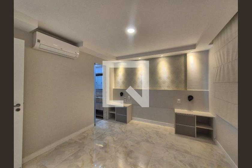 Apartamento de 2 quartos com closet — photo 21