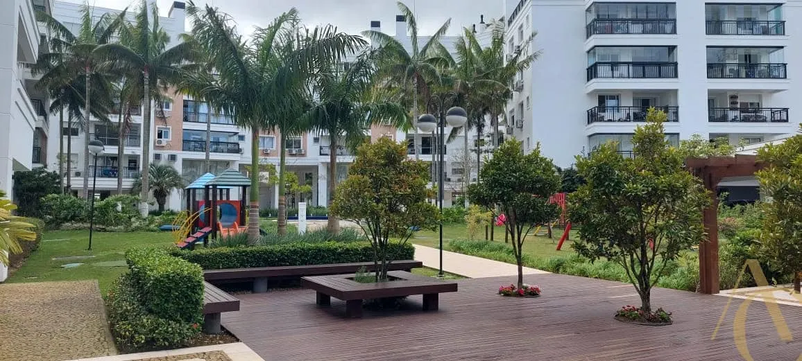 149 m² furnished apartment with a built-in grill on the balcony — photo 33