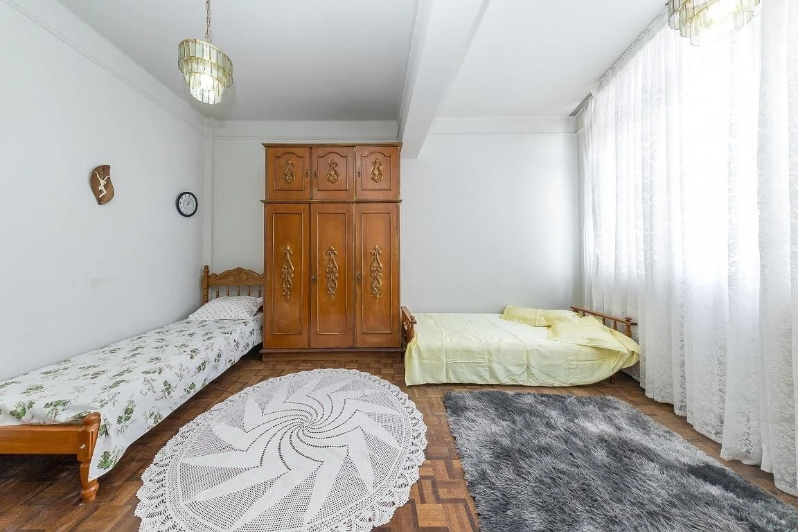 Furnished apartment, 97 m², with a bathtub — photo 71