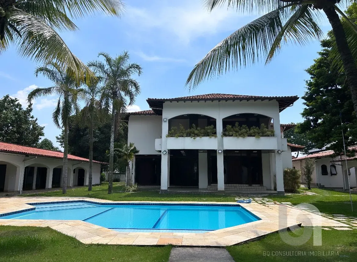 Casa sin amueblar con 5 dormitorios y parrilla en la terraza — photo 3