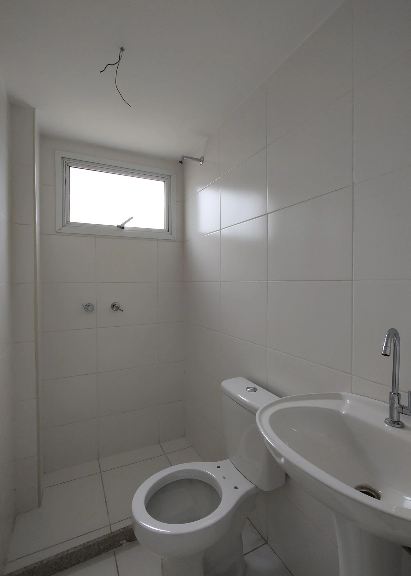 2-bedroom apartment with 1 en-suite and balcony — photo 49
