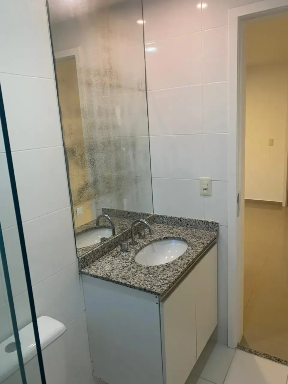 Unfurnished apartment with 3 bedrooms and 4 bathrooms — photo 13